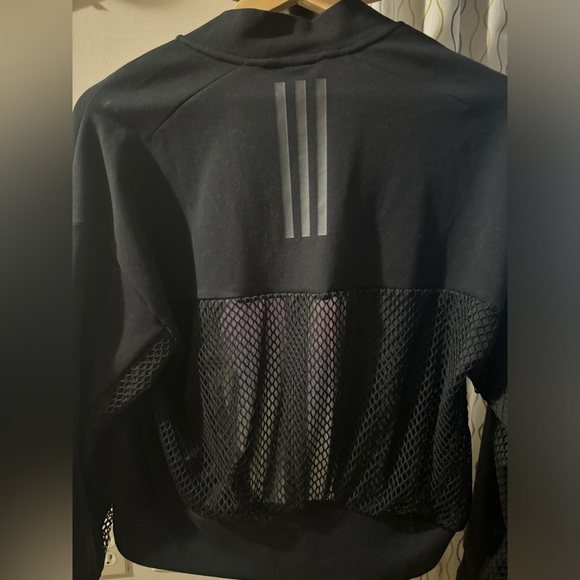 NWT TORONTO Maple Leafs - Picture 2 of 4